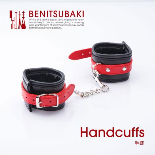 Red gages BENITSUBAKI (handcuffs)